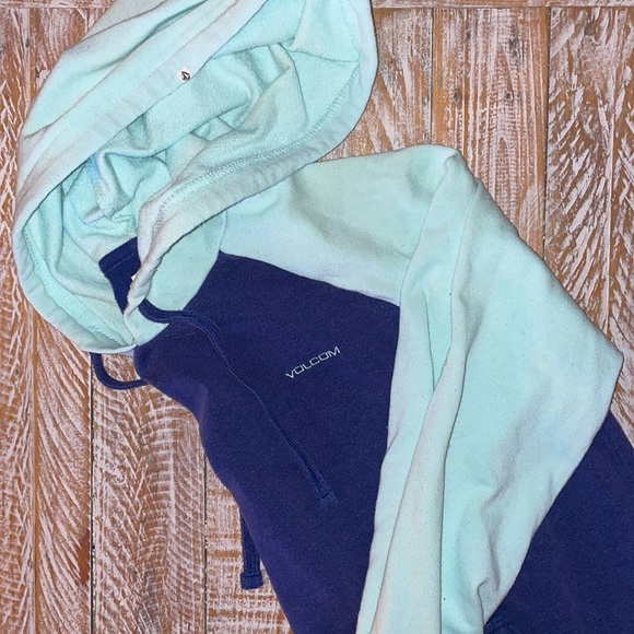 🌊Volcom Lived in Color Block Hoodie🌊~small - Picture 5 of 10